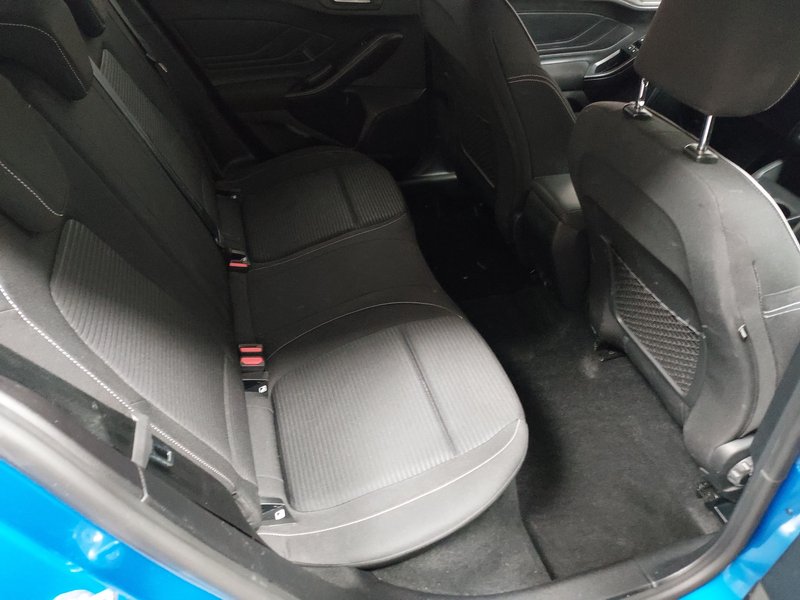 Ford Focus Turnier 1.5 EcoBlue automatik Titanium • LED • navigacija — 12