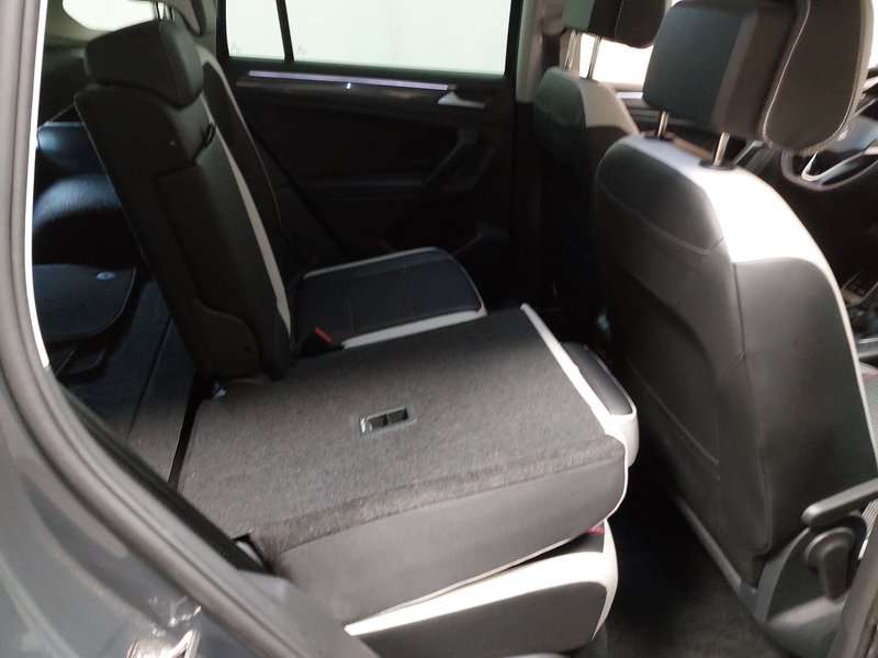 Volkswagen Tiguan 2.0 TDI automatik • HUD • panorama — 11