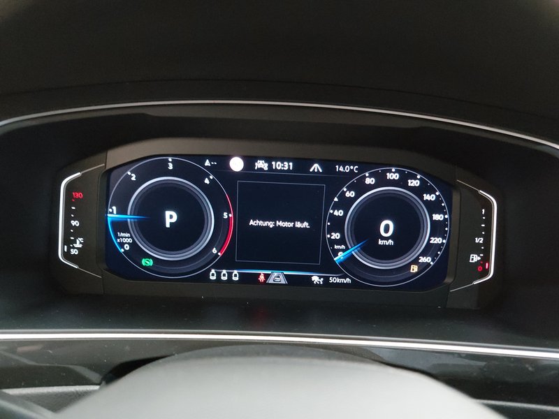 Volkswagen Tiguan 2.0 TDI automatik • HUD • panorama — 21