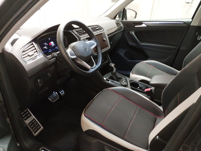 Volkswagen Tiguan 2.0 TDI automatik • HUD • panorama — 6