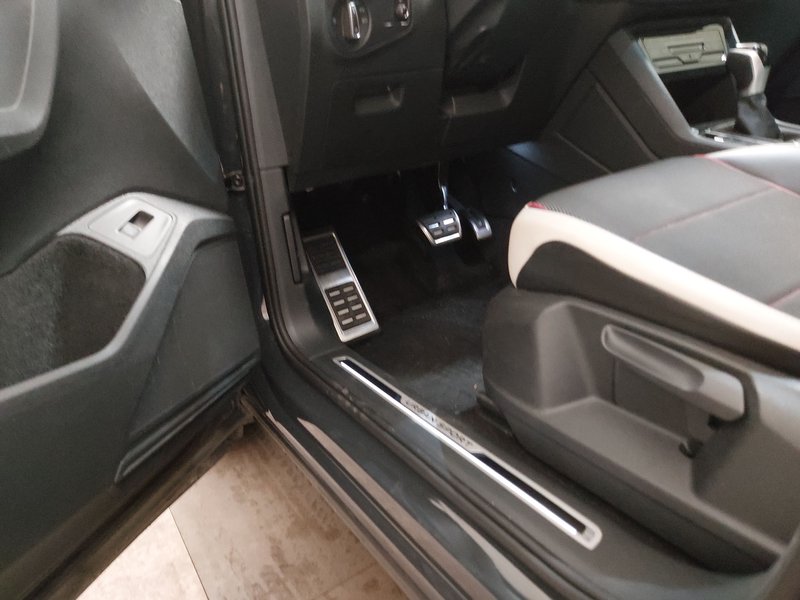 Volkswagen Tiguan 2.0 TDI automatik • HUD • panorama — 7
