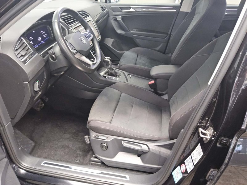 Volkswagen Tiguan 2.0 TDI automatik Elegance • ACC • električna peta vrata — 9