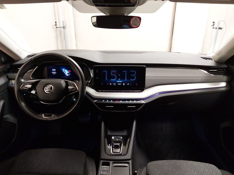 Škoda Octavia Kombi 2.0 TDI automatik Style • ACC • grijano staklo — 16