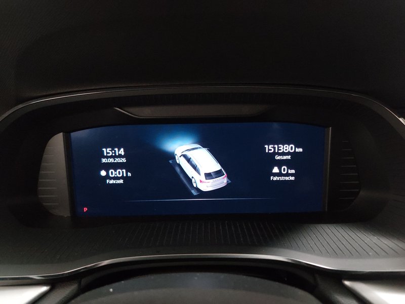Škoda Octavia Kombi 2.0 TDI automatik Style • ACC • grijano staklo — 20