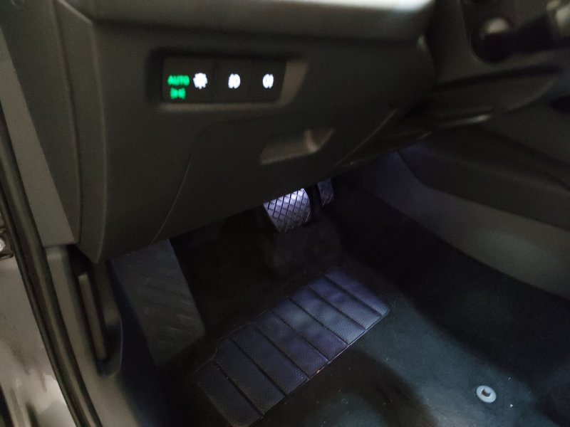 Škoda Octavia Kombi 2.0 TDI automatik Style • ACC • grijano staklo — 7