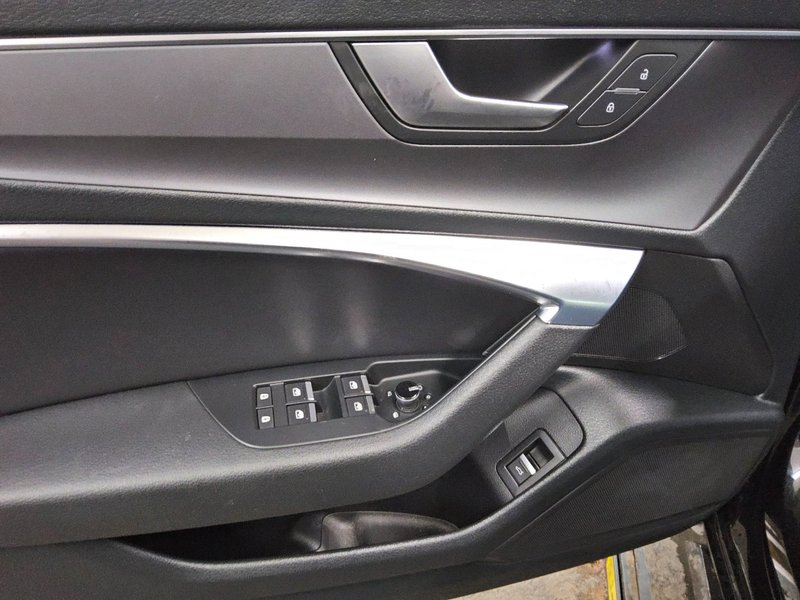 Audi A6 40 TDI automatik • ACC • digitalni instrumenti — 10