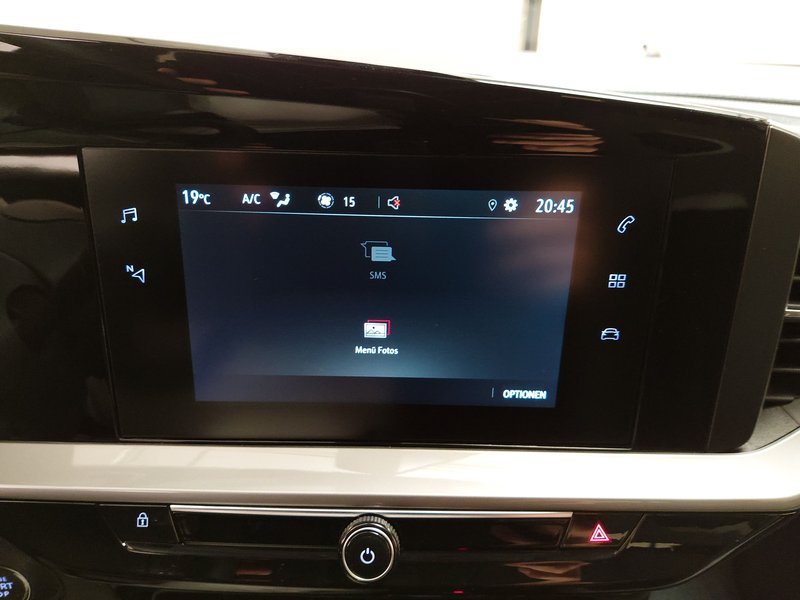 Opel Mokka-e Elegance • Full LED — 18