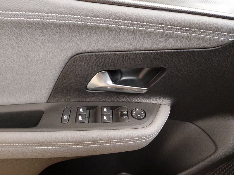 Opel Mokka-e Elegance • Full LED — 5