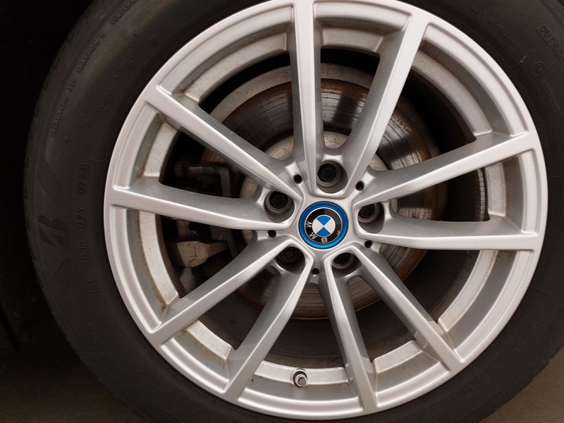 BMW 320e Touring automatik • ACC • AHK — 14