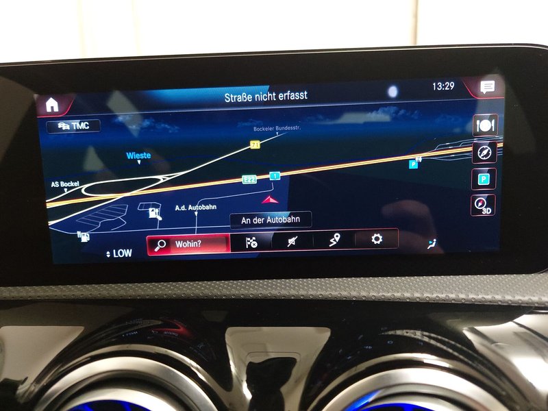 Mercedes-Benz CLA 250 e automatik Progressive • ACC • LED — 22