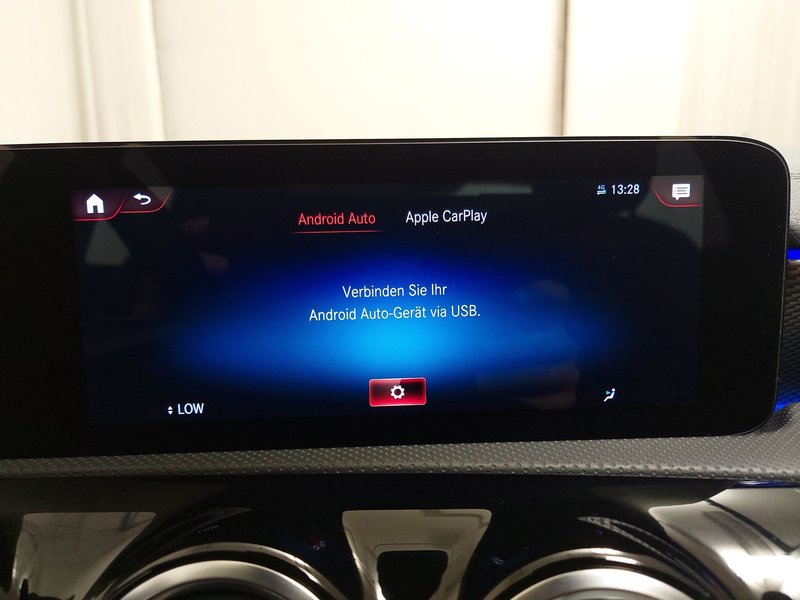 Mercedes-Benz CLA 250 e automatik Progressive • ACC • LED — 6