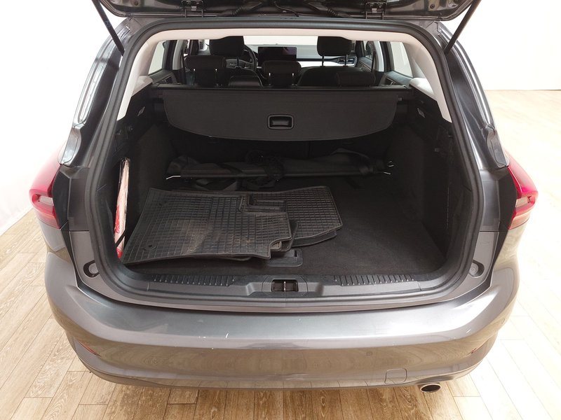 Ford Focus Turnier 1.5 EcoBlue Titanium automatik • Full LED — 15