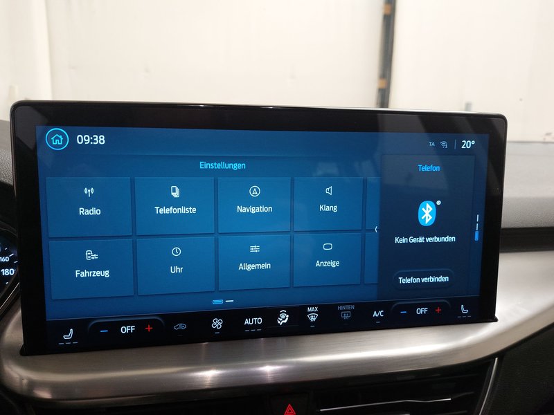 Ford Focus Turnier 1.5 EcoBlue Titanium automatik • Full LED — 19