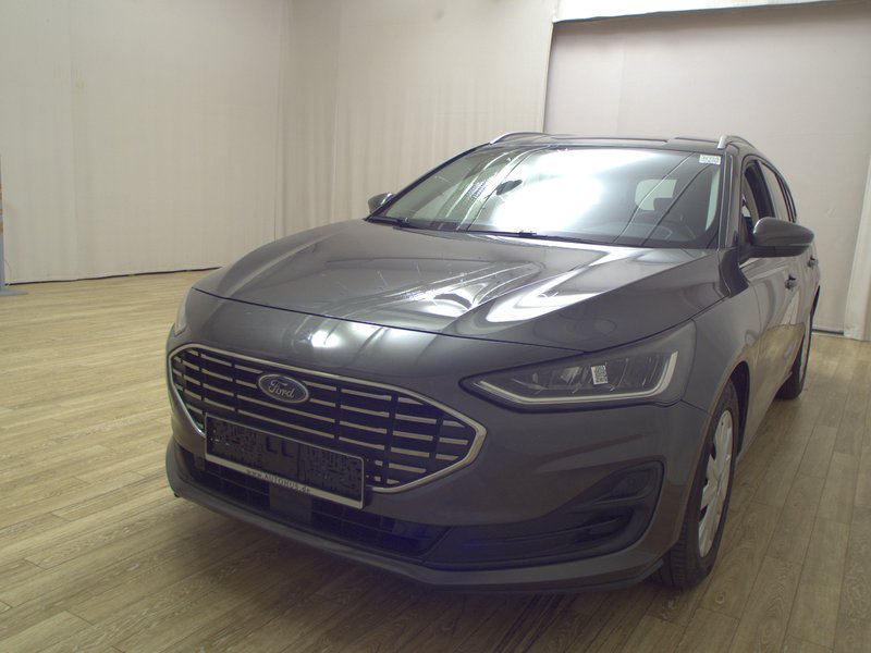 Ford Focus Turnier 1.5 EcoBlue Titanium automatik • Full LED — 2