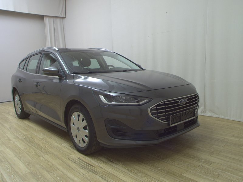 Ford Focus Turnier 1.5 EcoBlue Titanium automatik • Full LED — 3