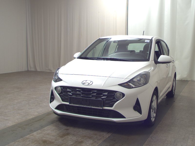 Hyundai i10 1.0 Trend • senzori • alu felge — 2