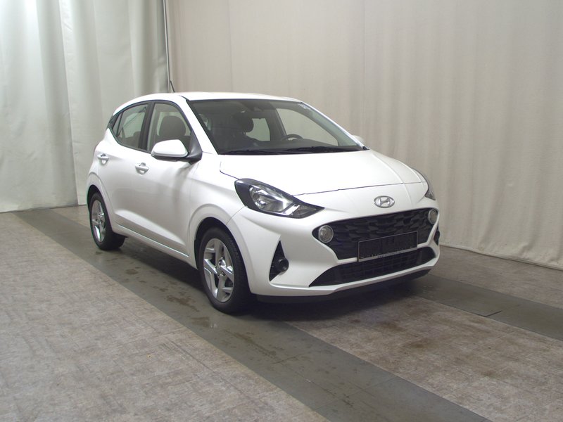 Hyundai i10 1.0 Trend • senzori • alu felge — 3