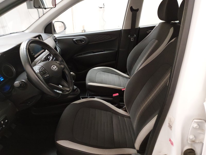 Hyundai i10 1.0 Trend • senzori • alu felge — 6