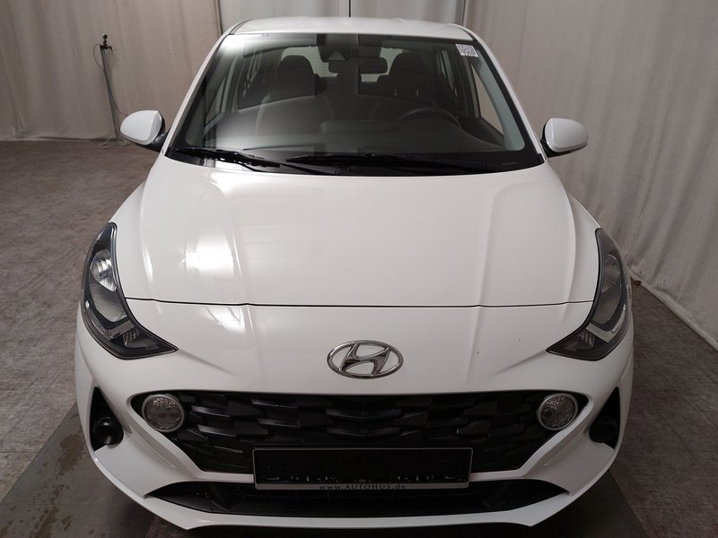 Hyundai i10 1.0 Trend • senzori • alu felge — 9