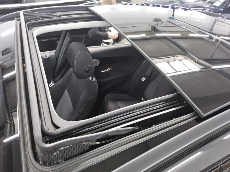Mercedes-Benz C 220 d karavan automatik Avantgarde • panorama • LED — 13