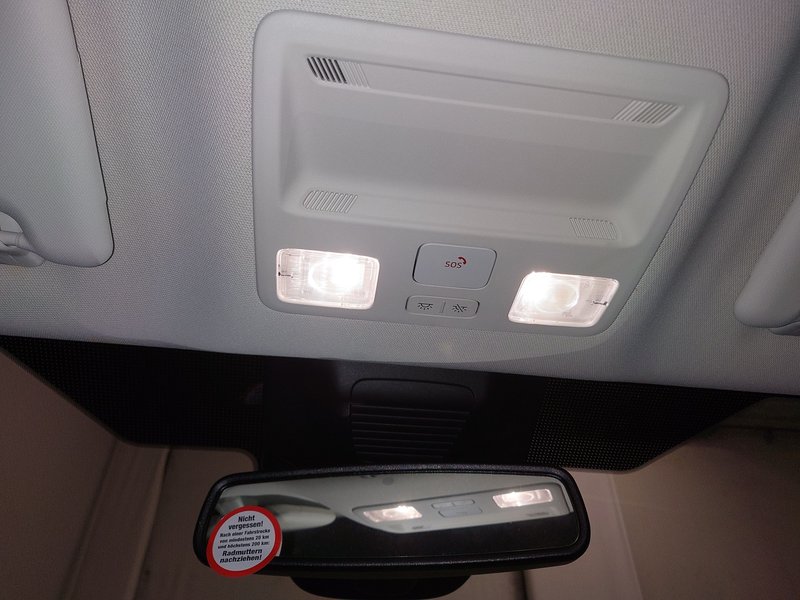 Ford Focus Turnier 1.0 EcoBoost Titanium • Full LED • navigacija — 13