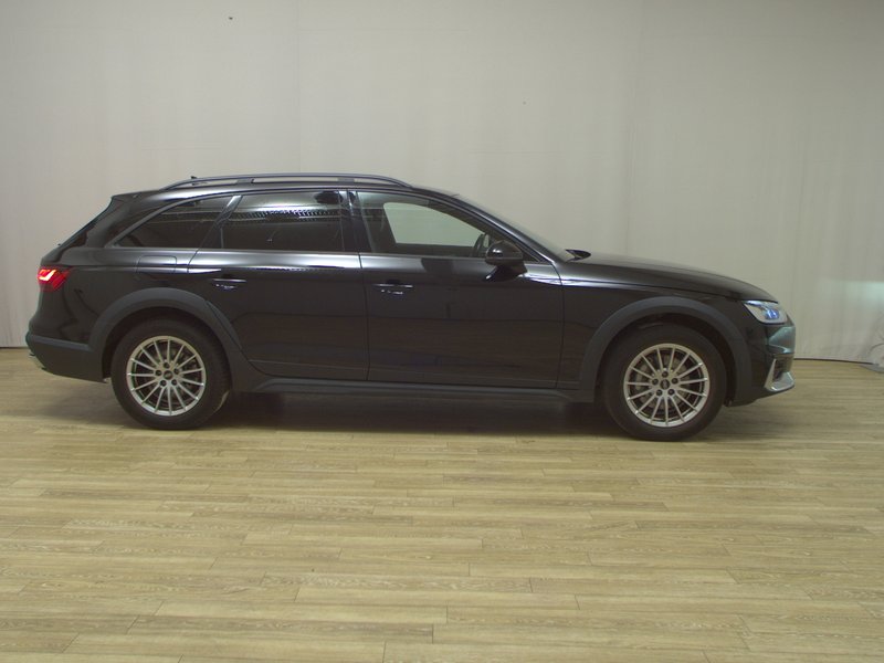 Audi A4 Allroad 40 TDI automatik quattro • Full LED • koža