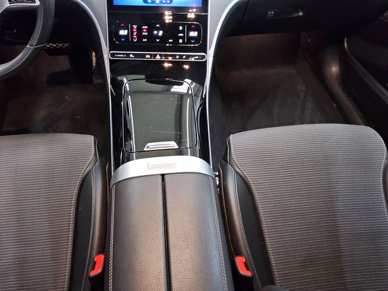 Mercedes-Benz C 220 d automatik Avantgarde • 360° kamera • LED — 6