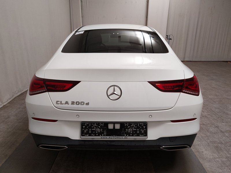 Mercedes-Benz CLA 200 d automatik Progressive • Adaptivno ogibanje — 14