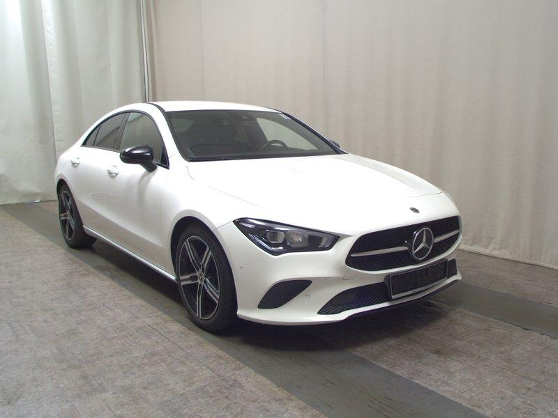 Mercedes-Benz CLA 200 d automatik Progressive • Adaptivno ogibanje — 3