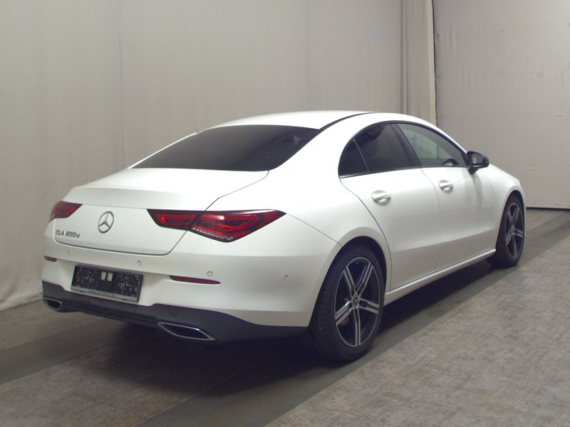 Mercedes-Benz CLA 200 d automatik Progressive • Adaptivno ogibanje — 4