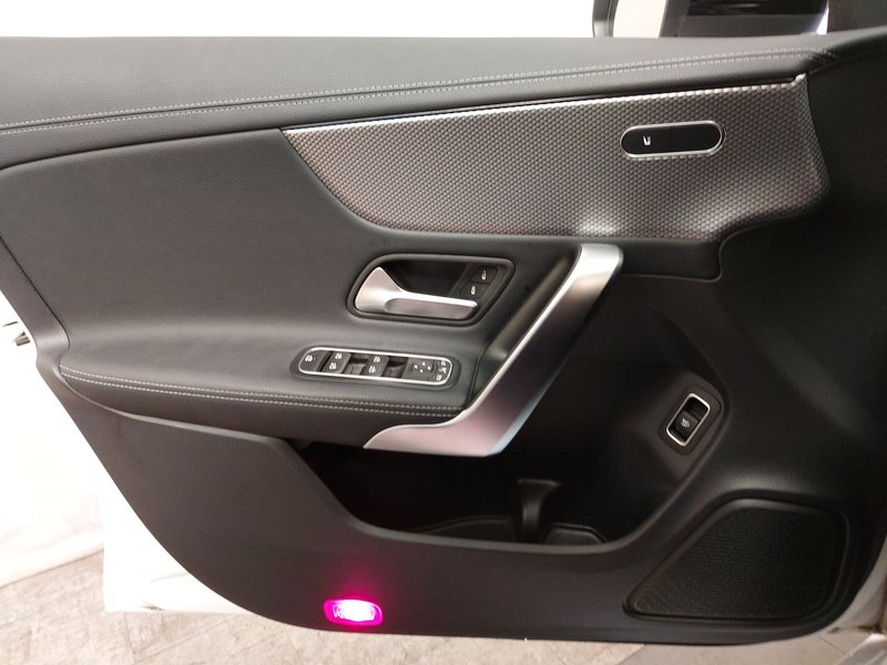 Mercedes-Benz CLA 200 d automatik Progressive • Adaptivno ogibanje — 5