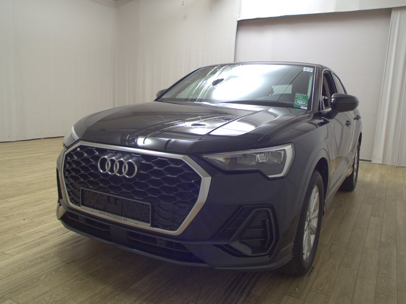 Audi Q3 Sportback 35 TFSI automatik • ACC • Full LED — 2