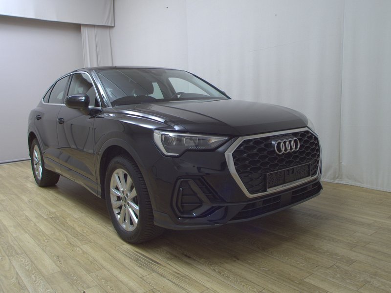 Audi Q3 Sportback 35 TFSI automatik • ACC • Full LED — 3