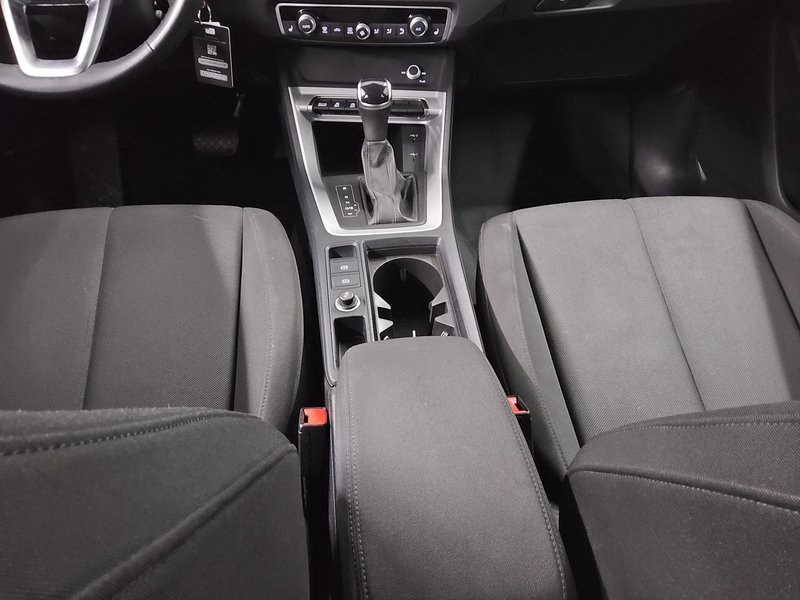 Audi Q3 Sportback 35 TFSI automatik • ACC • Full LED — 6