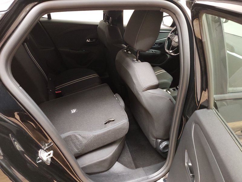 Opel Corsa-e GS Line • LED — 11
