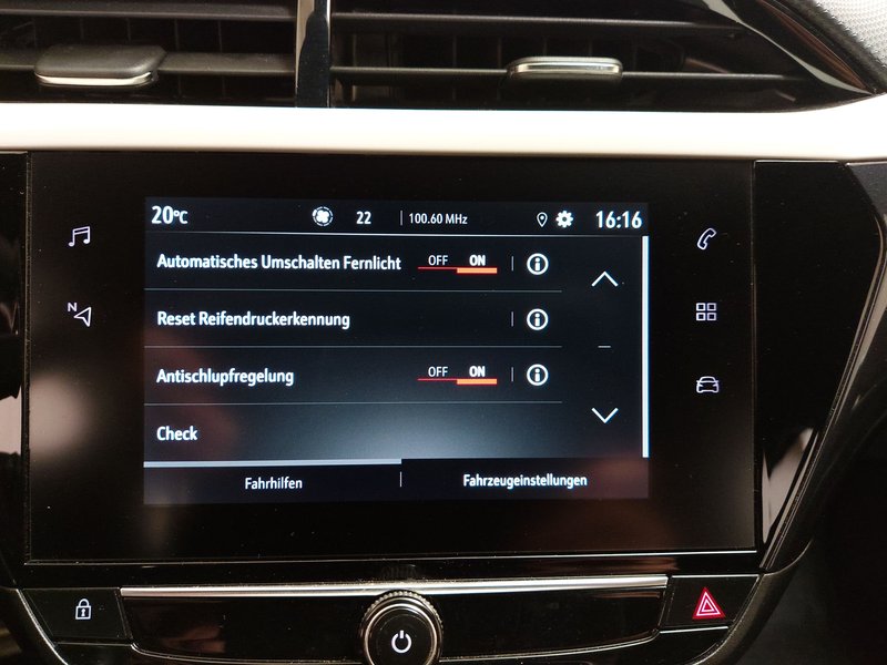 Opel Corsa-e GS Line • LED — 19