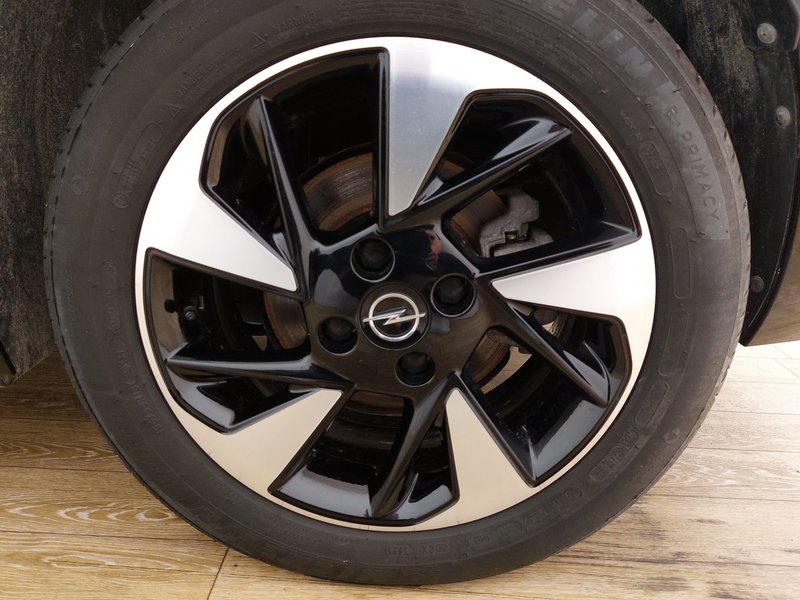 Opel Corsa-e GS Line • LED — 8
