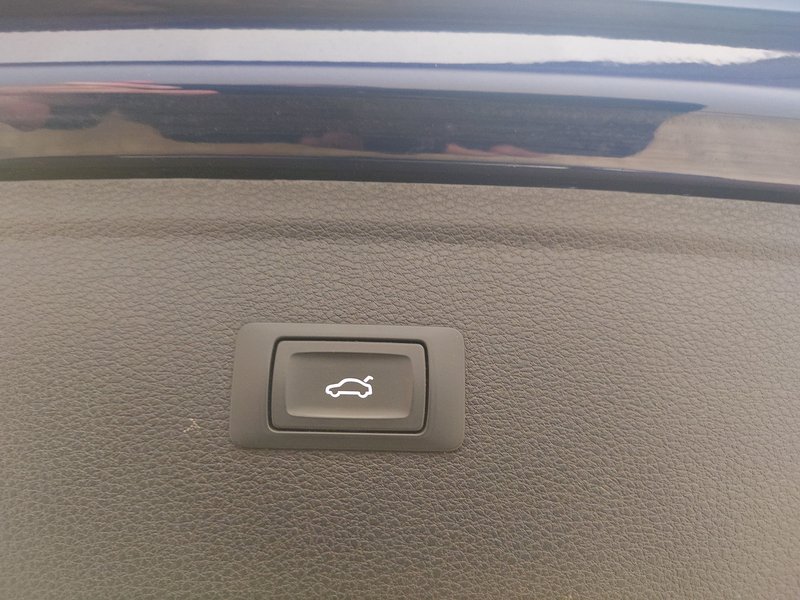 Audi Q5 40 TDI automatik S line • AHK • Full LED — 18