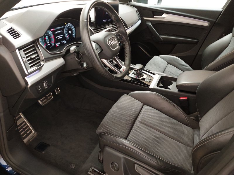 Audi Q5 40 TDI automatik S line • AHK • Full LED — 6