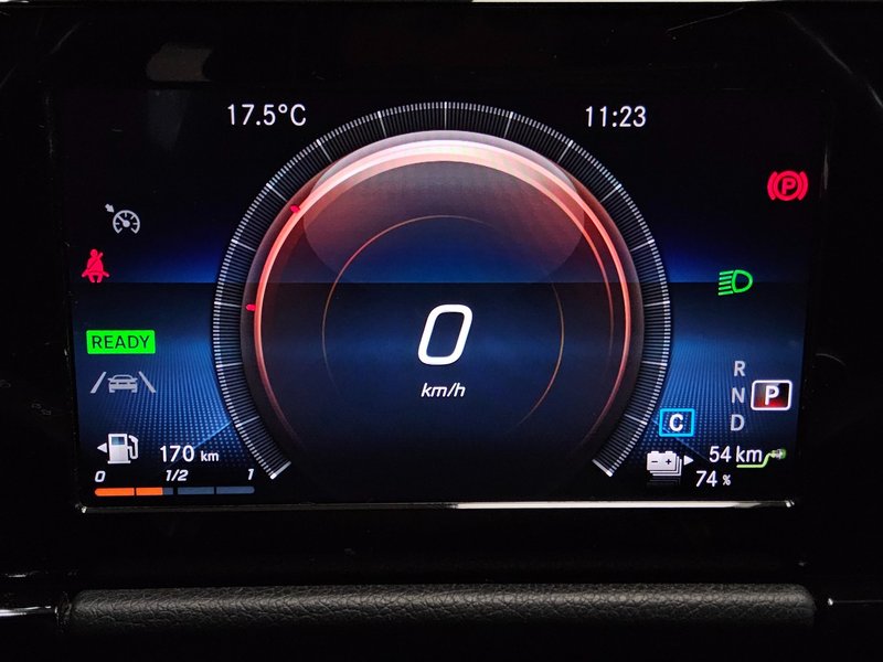 Mercedes-Benz B 250 e automatik AMG Line • LED — 8