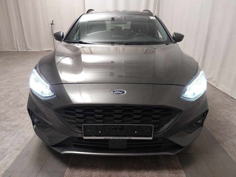 Ford Focus Turnier 1.5 EcoBlue ST-Line X automatik • panorama • LED — 5