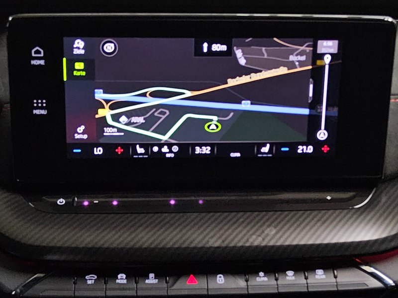 Škoda Octavia Kombi 2.0 TDI automatik RS • Full LED • digitalni instrumenti — 7