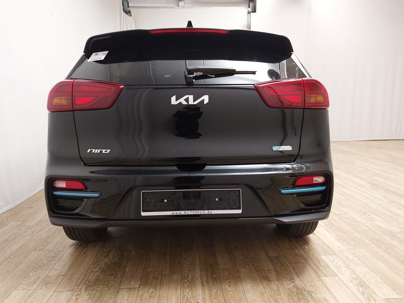 Kia e-Niro Spirit • ACC • bežično punjenje • Full LED — 14
