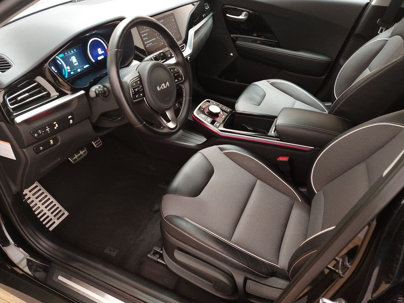 Kia e-Niro Spirit • ACC • bežično punjenje • Full LED — 6