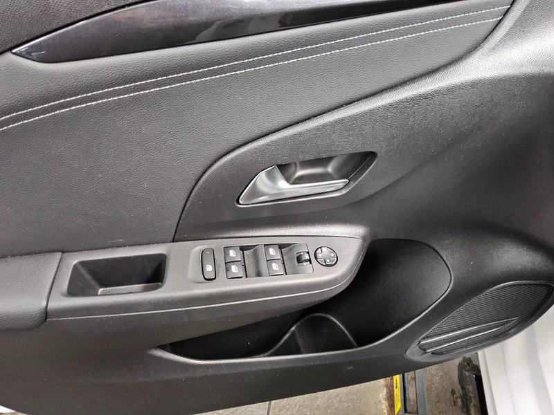 Opel Corsa-e Elegance • Full LED • digitalni instrumenti — 10