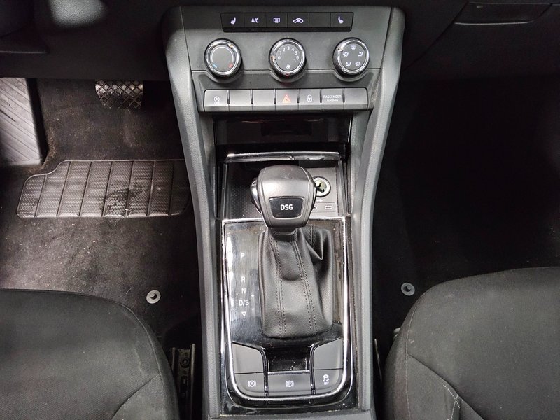 Škoda Kodiaq 2.0 TDI automatik Active • AHK • Full LED — 6