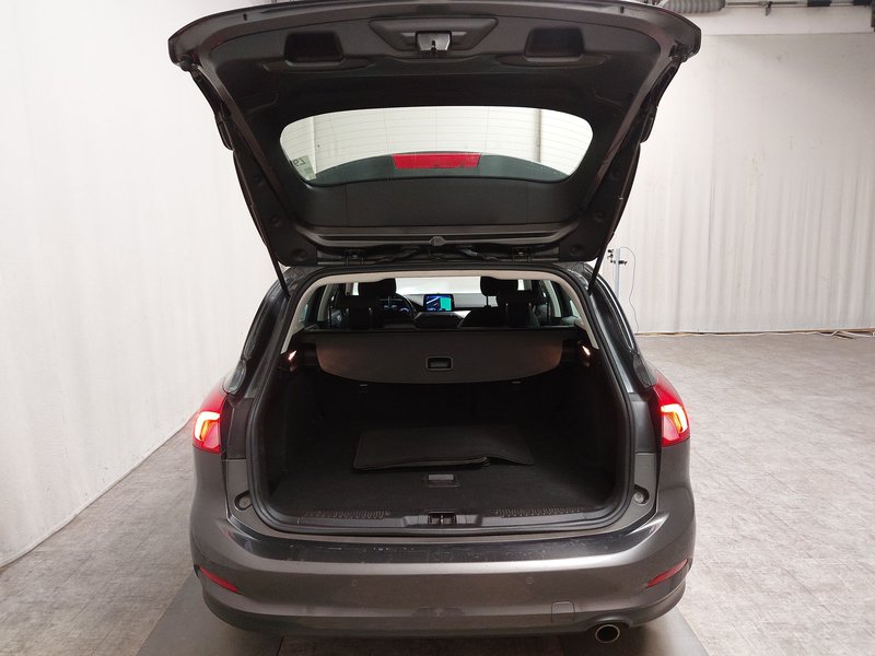 Ford Focus Turnier 1.5 EcoBlue automatik Titanium — 17
