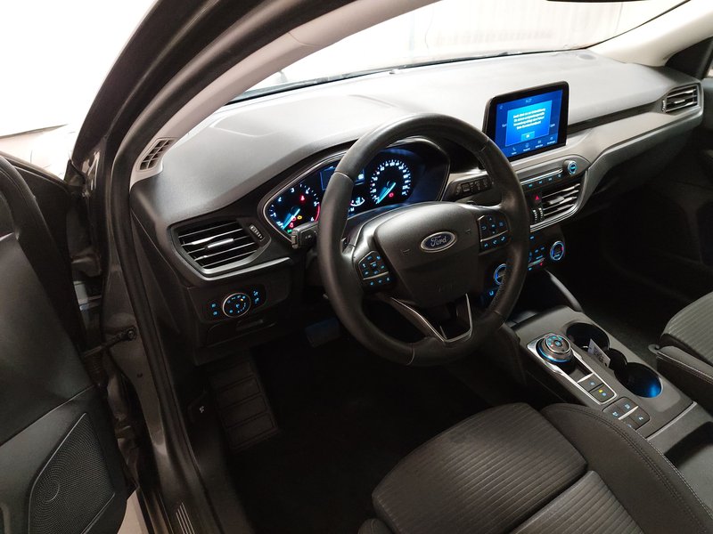 Ford Focus Turnier 1.5 EcoBlue automatik Titanium — 6