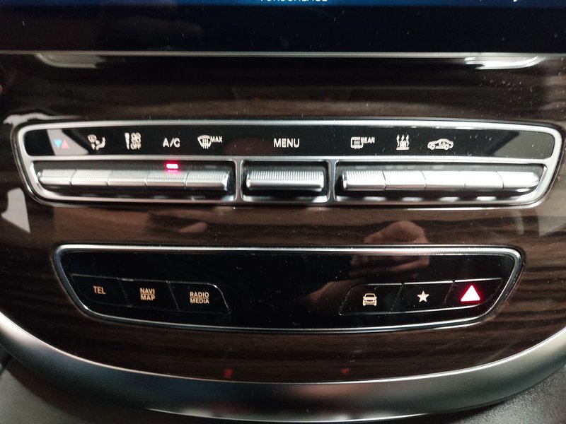 Mercedes-Benz V 250 d duga izvedba automatik Avantgarde • električna peta vrata — 19