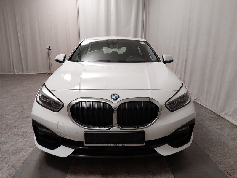 BMW 118d automatik Sport Line • ACC • Full LED — 9
